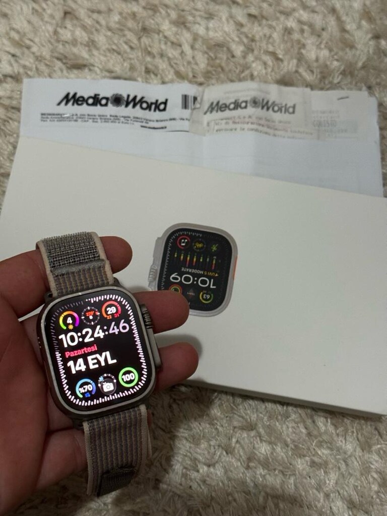 Apple Watch Ultra 2 - 2