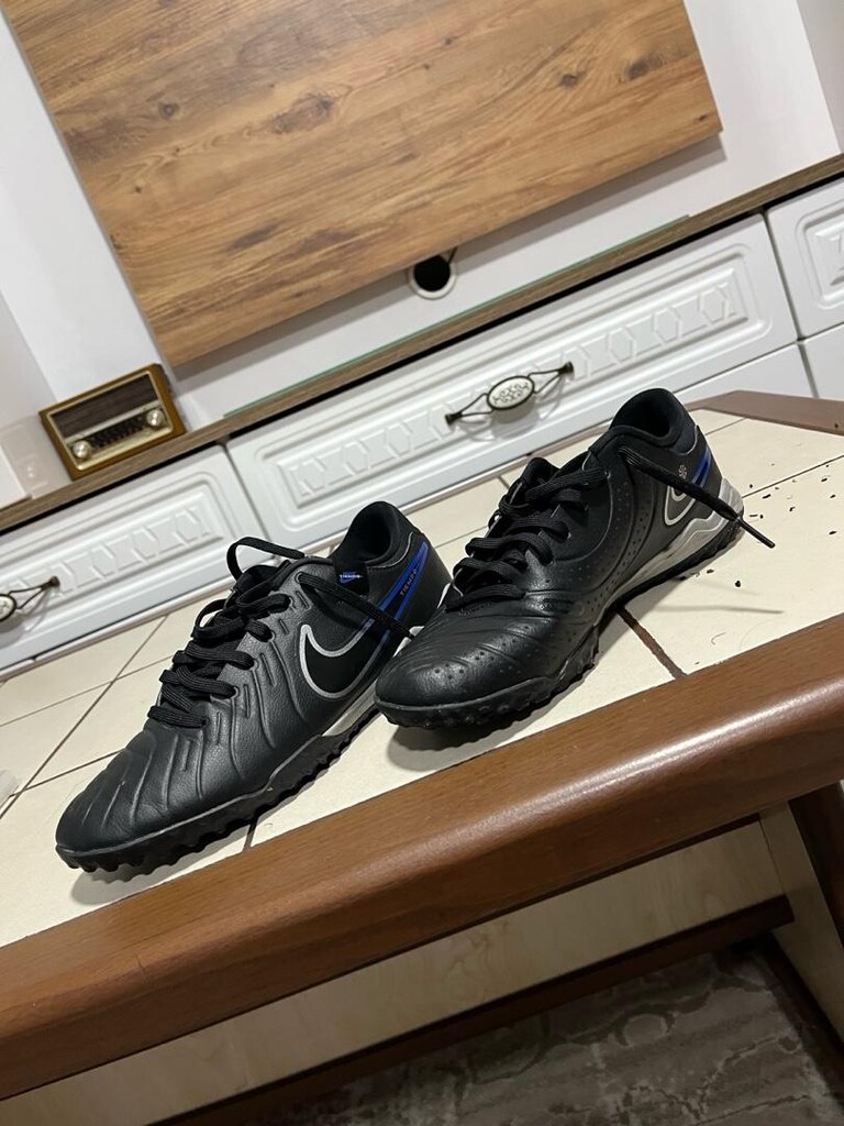39 Numara Nike Tiempo Krampon - 3