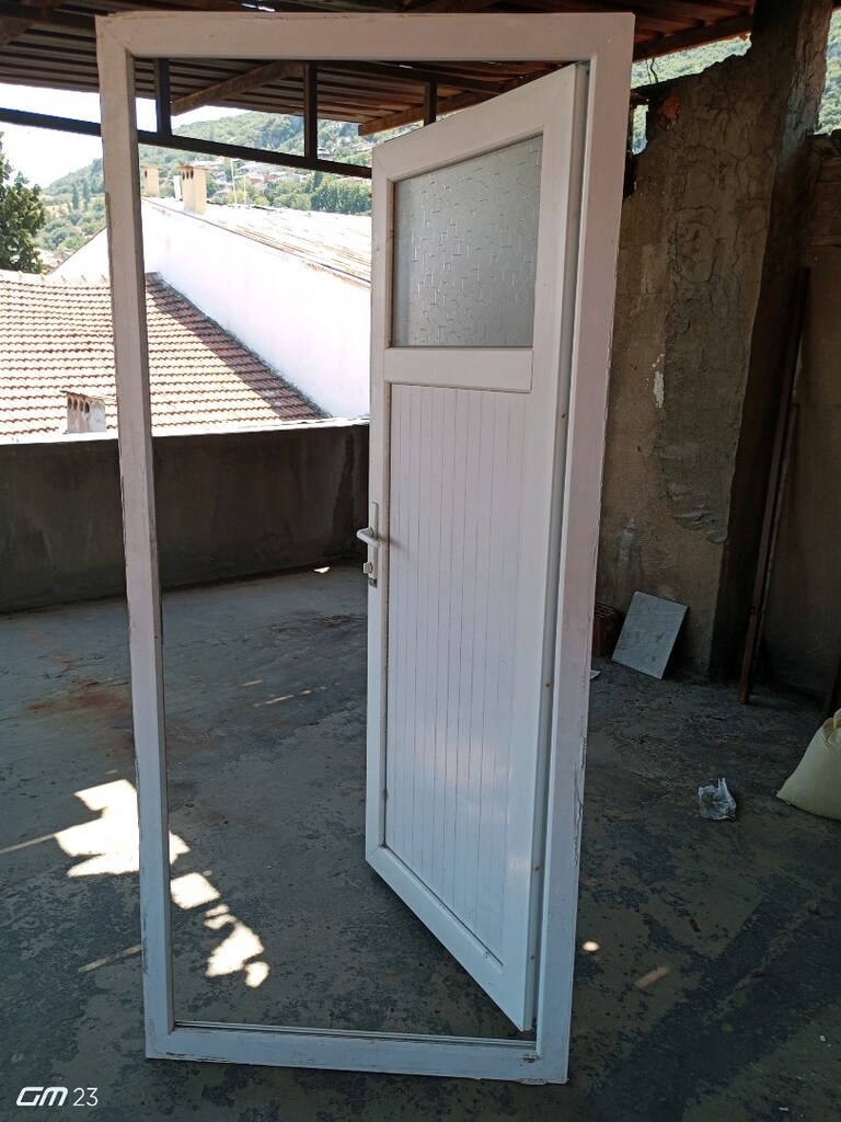 PVC çıkma kapı 85x192 ölçüde banyo kapısı olarakta kullanılabilir - 4