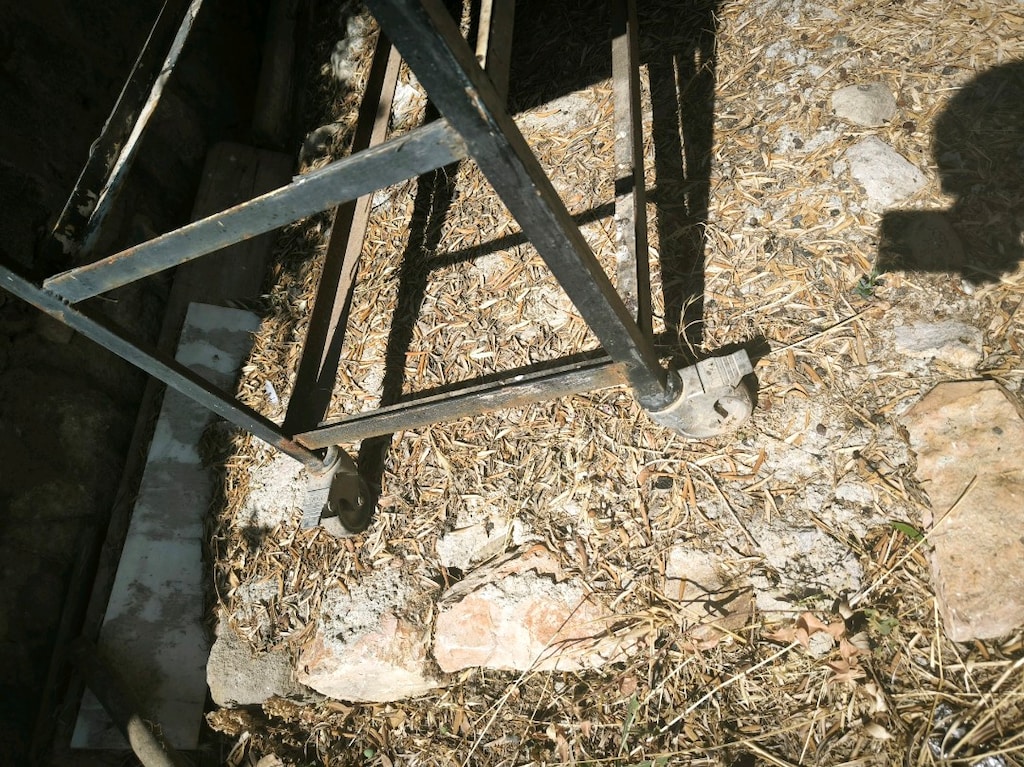 50*150 cm zeminde ateş tuğlası var sağlam temiz - 3
