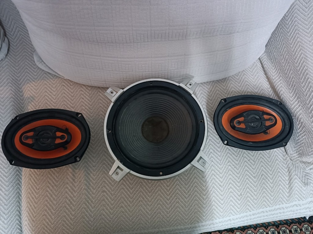 hoparlör 3 adet temiz sağlamdır - 2