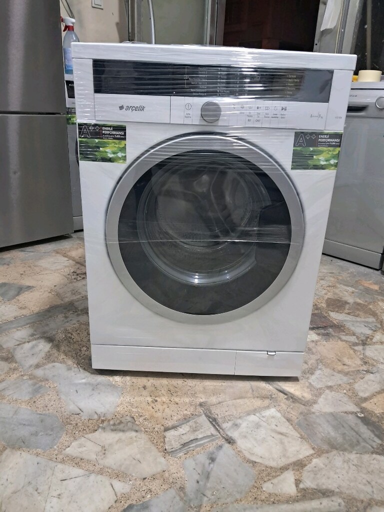 sıfır gibi arcelik 9kloluk piyano serisi camaşır makinesi 9.500tl - 10