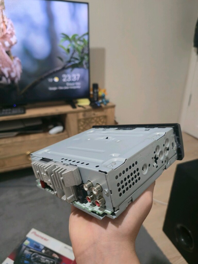 Pioneer DEH-S4250BT - 6
