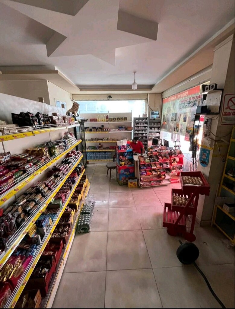 Market Rafı - 4