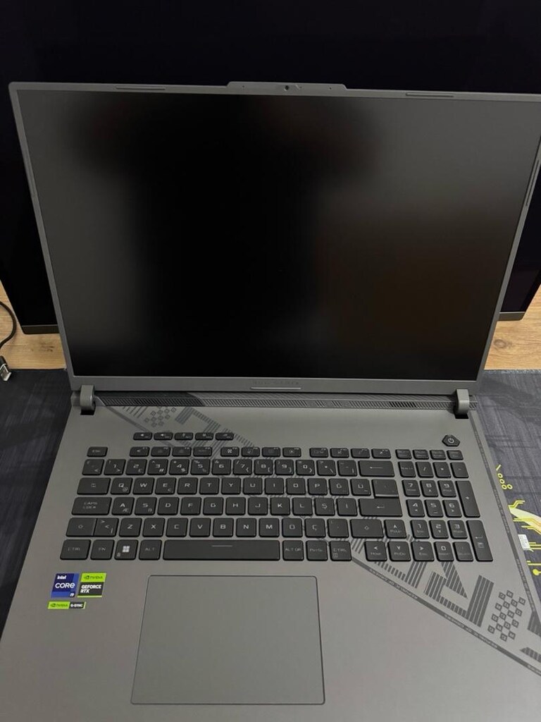asus rog laptop - 4
