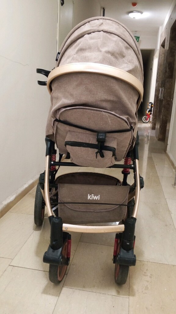 Bebek arabası marka KiWi. - 8