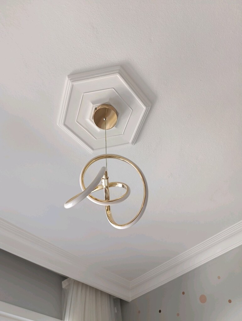 LED'li 2 adet ayni gold beyazlı avize 3 renk oluyor aç kapa yaptıkça - 2