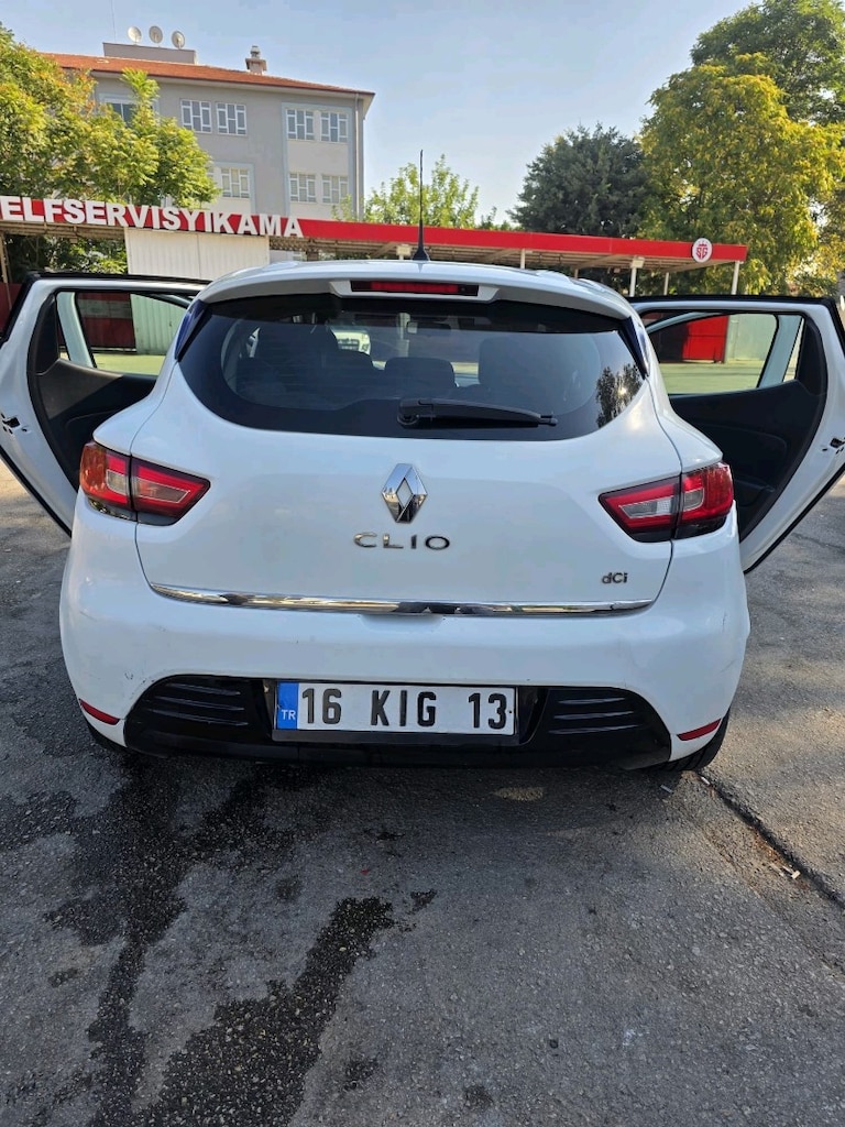 Sahibinden Clio ihtiyaçtan - 4