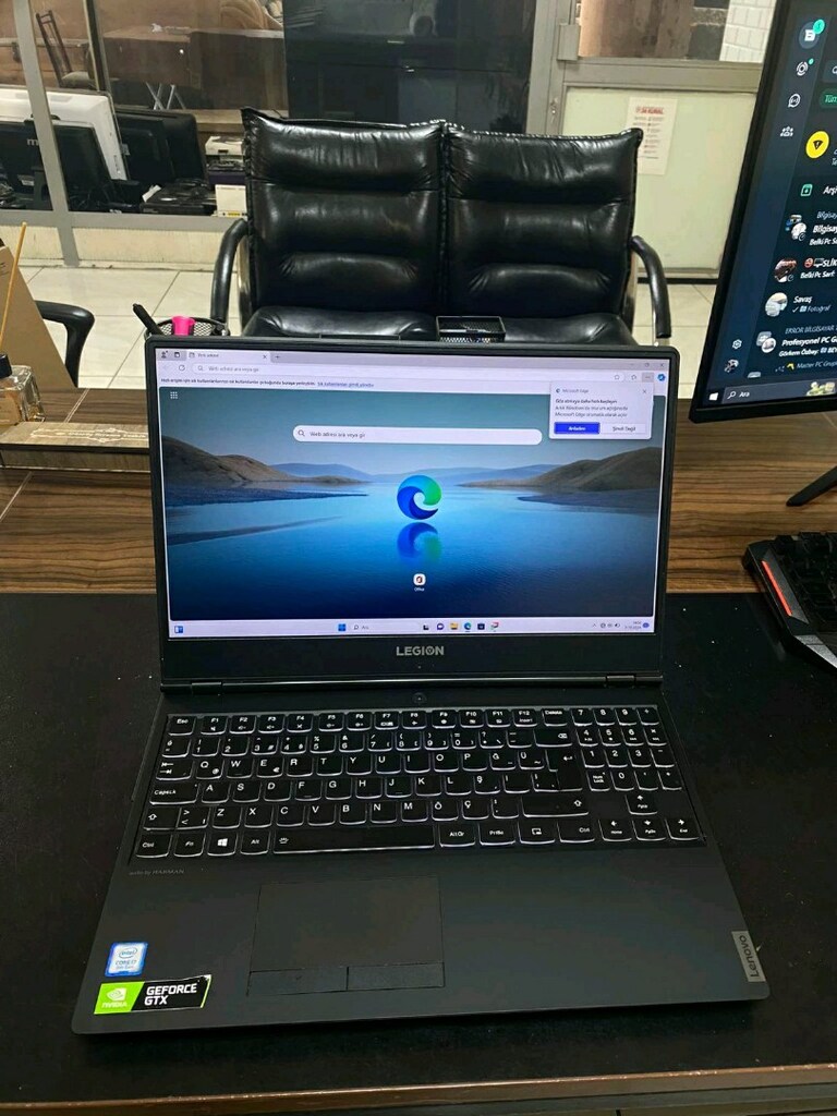 ASUS REYZEN 5 8GB RAM SSDLİ SİFİR KUTULU - 14