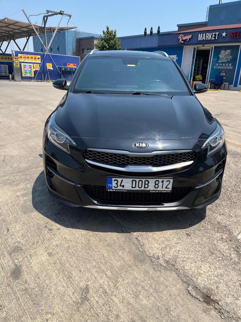 DEĞİŞENSİZ BOYASIZ FULL SERVİS BAKIMLI KİA XCEED - 17