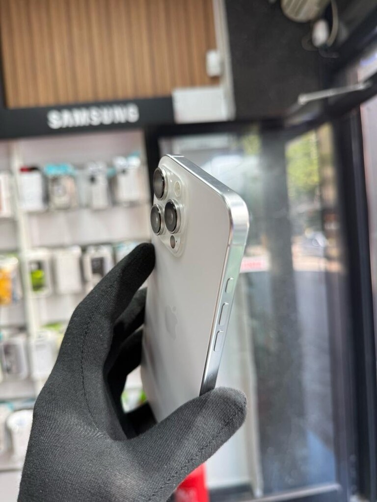 iPhone 16 Pro Max YD - 4