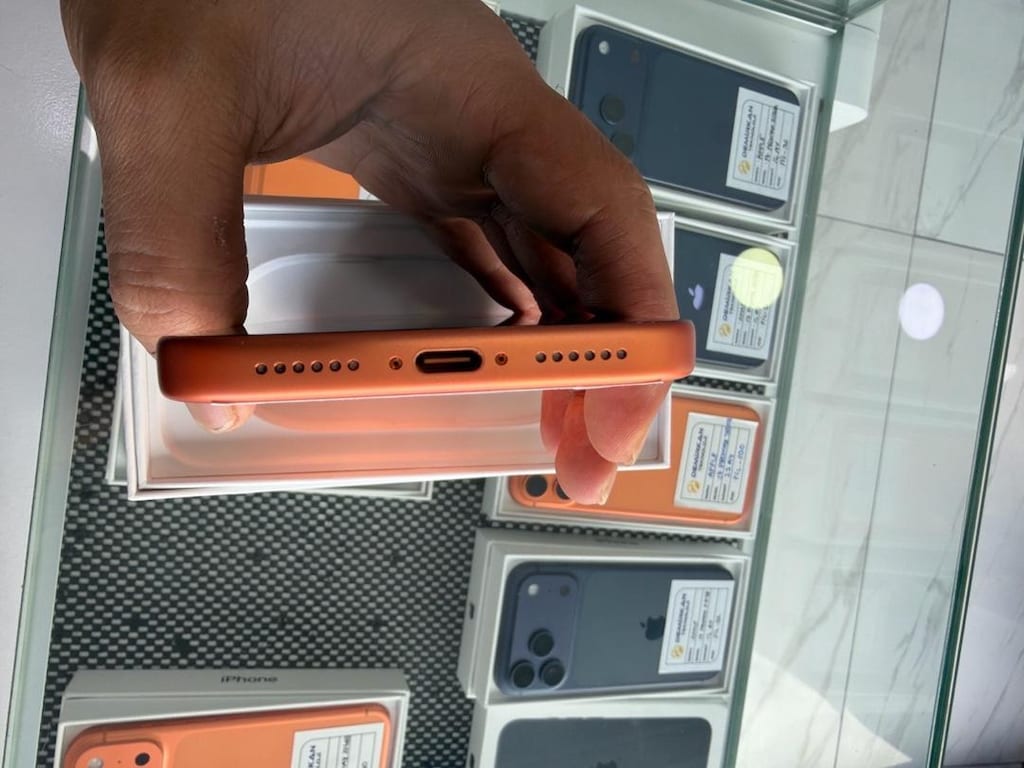 APPLE 17 PRO MAX 256 GB GARANTİLİ - 5
