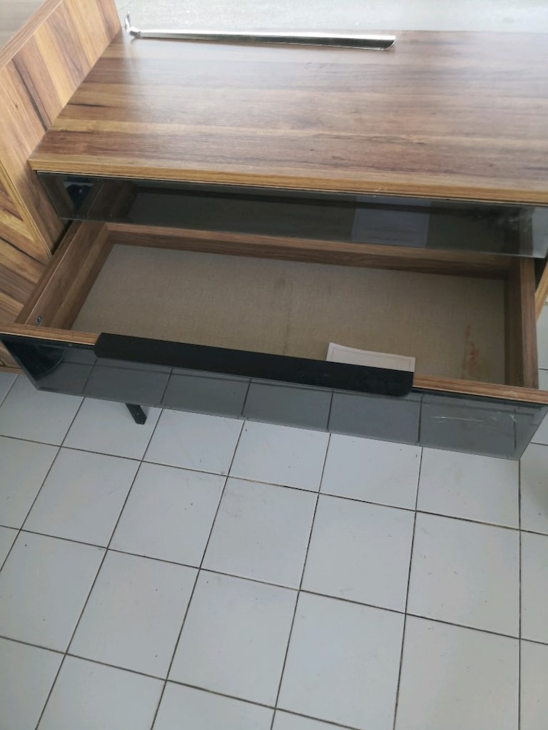 Çok Amaçlı Şifonyer+ Makyaj masası - 3