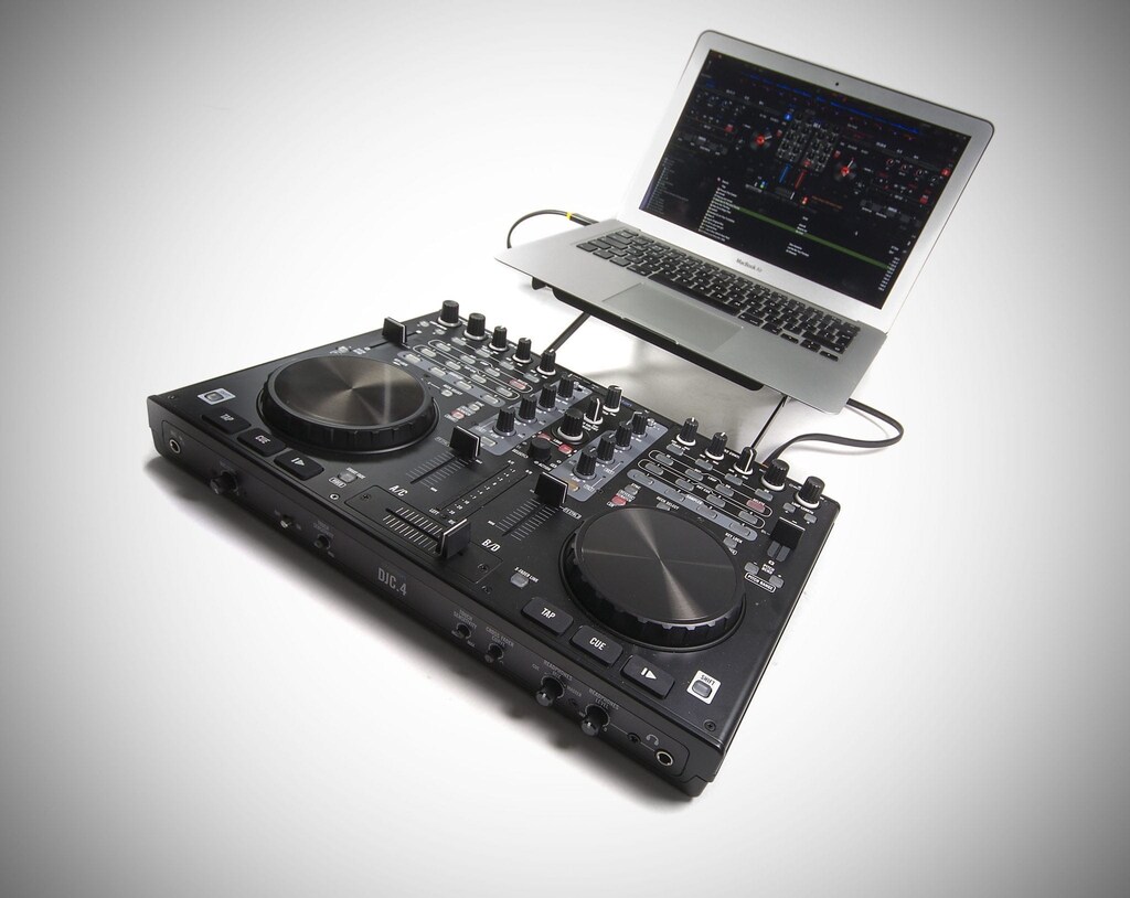Stanton DJC.4 4-channel DJ Controller - 5