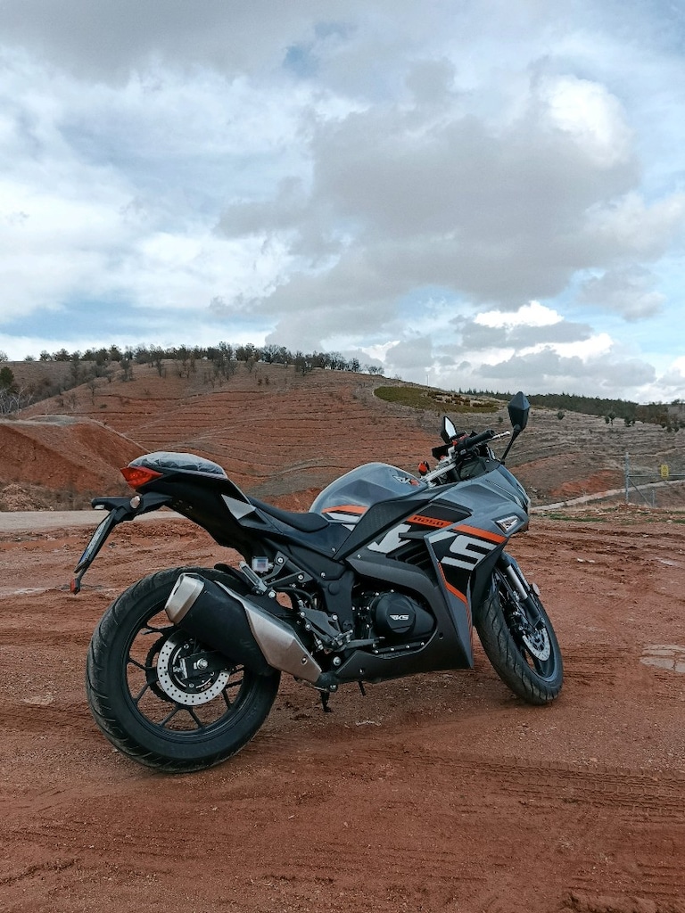 İLK SAHİBİNDEN rks r250 2400 km hatasız - 2