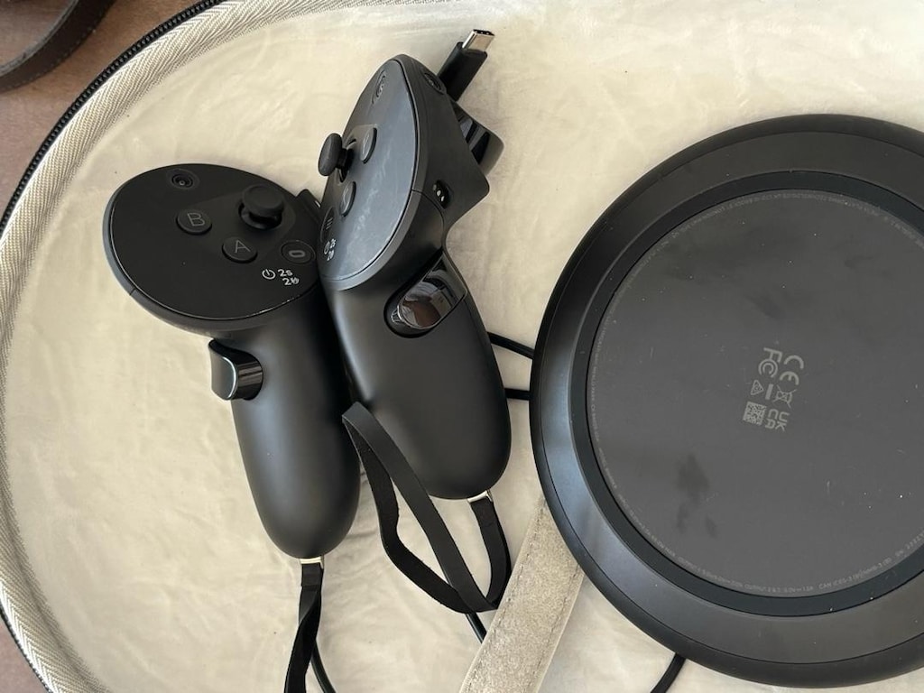 Meta Quest Pro Vr - 6