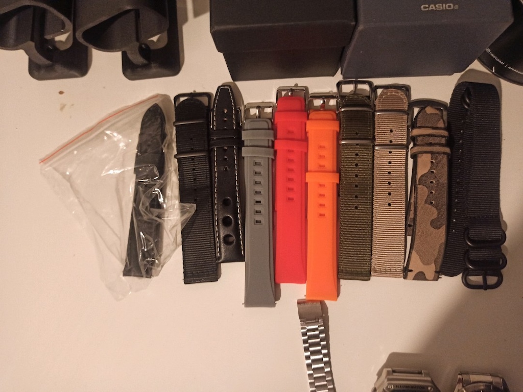 Satılık Casio Saatler, Kordonlar ve Standlar (Toplu Fiyat) - 3