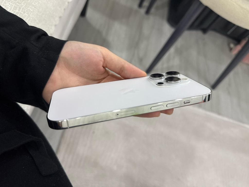 iPhone 14 Pro beyaz - 2