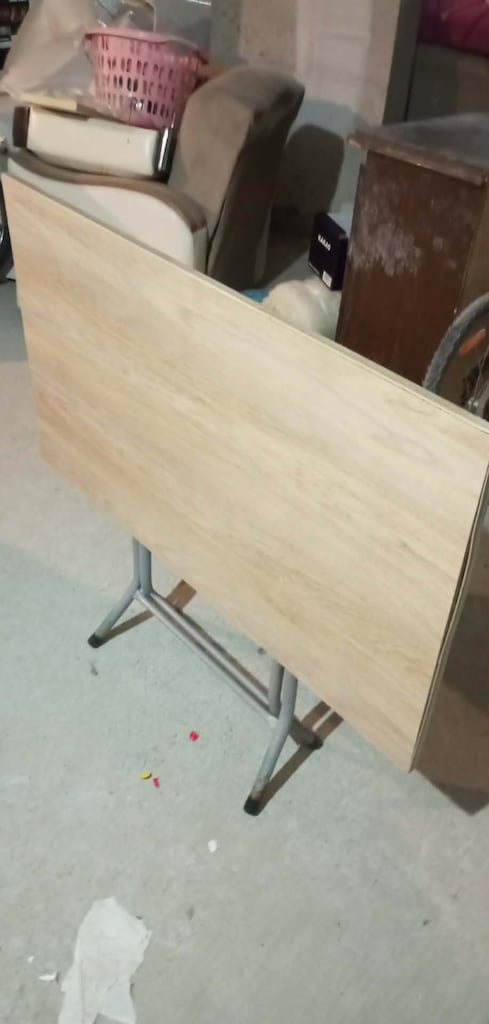 KATLANABİLİR MASA MOBİLYA TÜRÜ UZUNLUK 110CM EN 83 CM TEMİZ KULLANIŞLI - 7