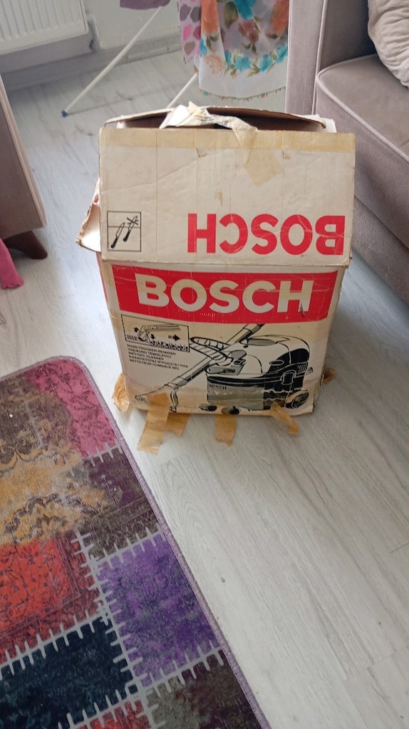 BOSH HALI YIKAMALI SÜPÜRGE MAKİNESİ KUSURSUZ - 7