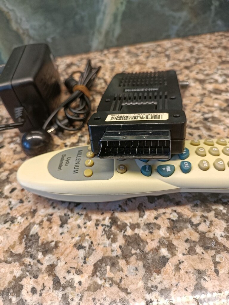 scart girişli uydu cihazı - 2