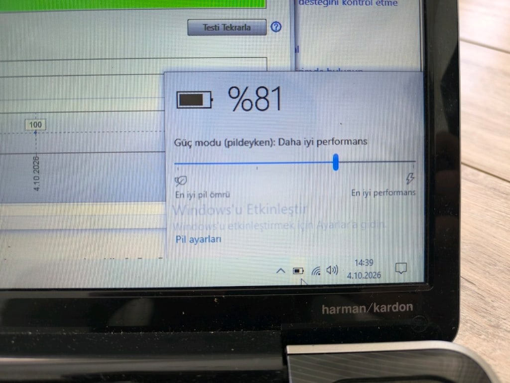 Toshiba laptop - 16