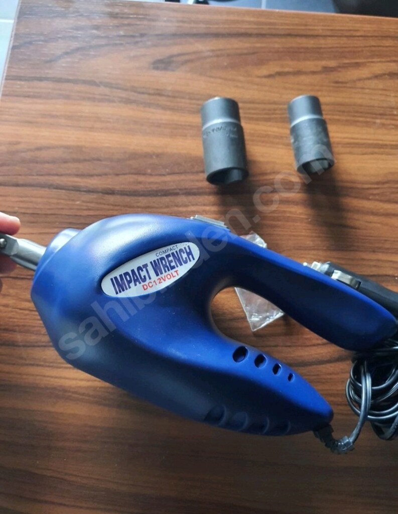 Çakmaklık Çıkışlı 12 volt bijon somun sökme - 3