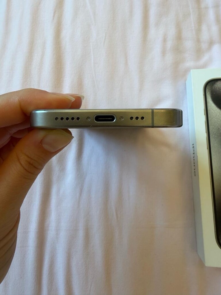 İPHONE 15 PRO 512 GB - 4