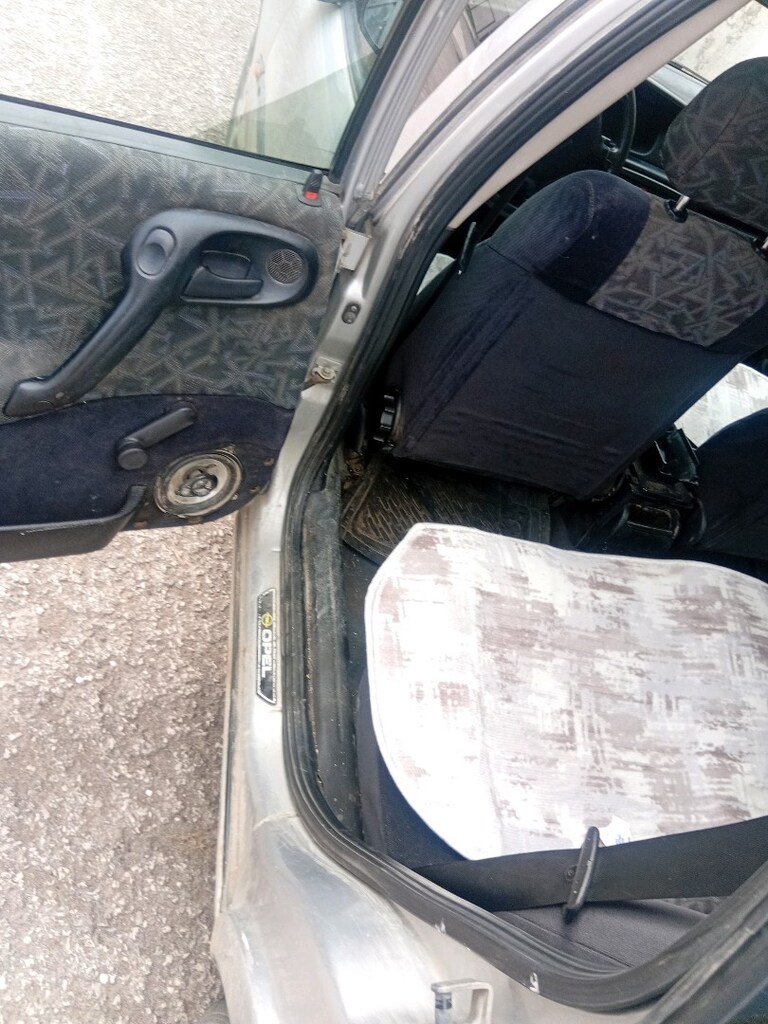 opel vectra 1998 1.6 - 11