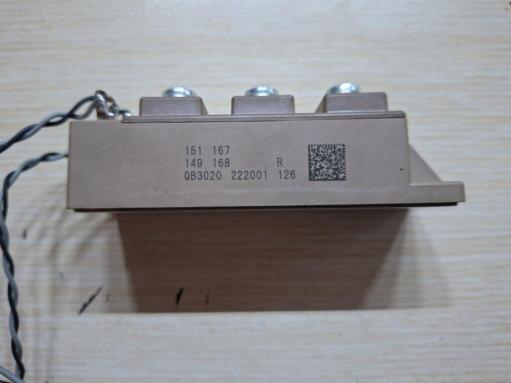 Modül-2MBI100XAA-120-50 - 3
