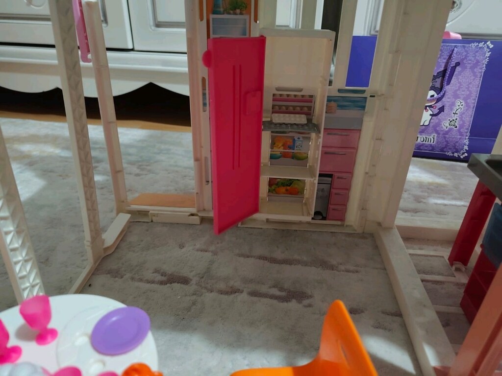 Barbie'nin Muhteşem Malibu evi - 9