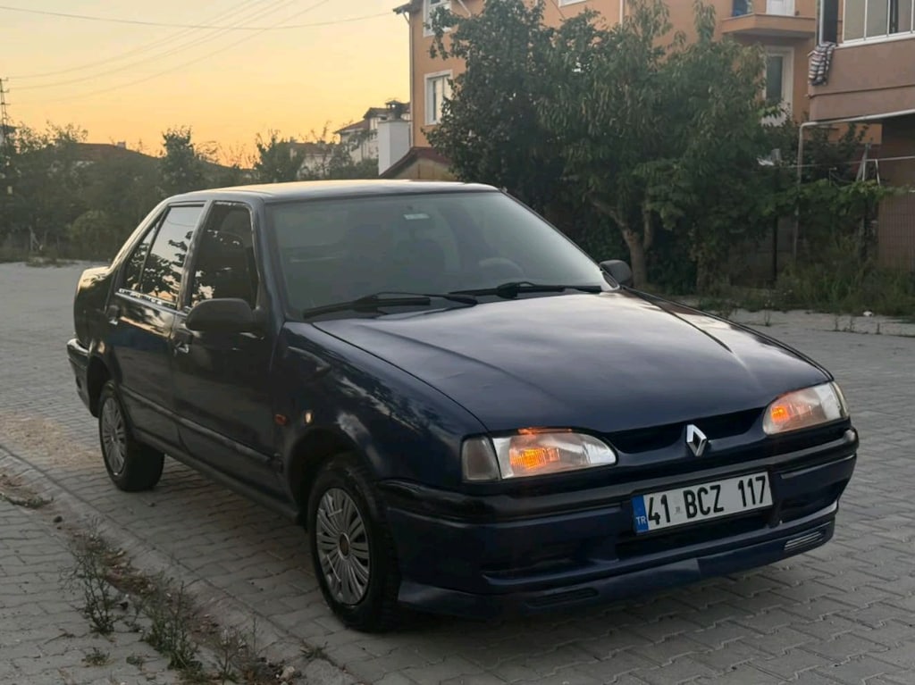 reno 19 enjeksiyon lu 1.6 98 model - 3