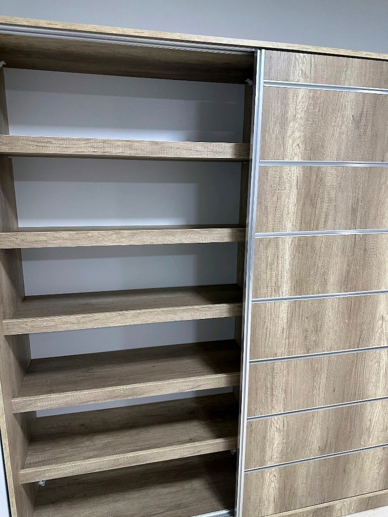 MDF özel yapılmış Dolap - Kapakları Raylı - 3