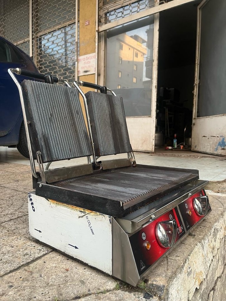 DRN ÇİFT KAPAKLI BÜYÜK BOY TOST MAKİNESİ SANAYİ TİPİ - 3