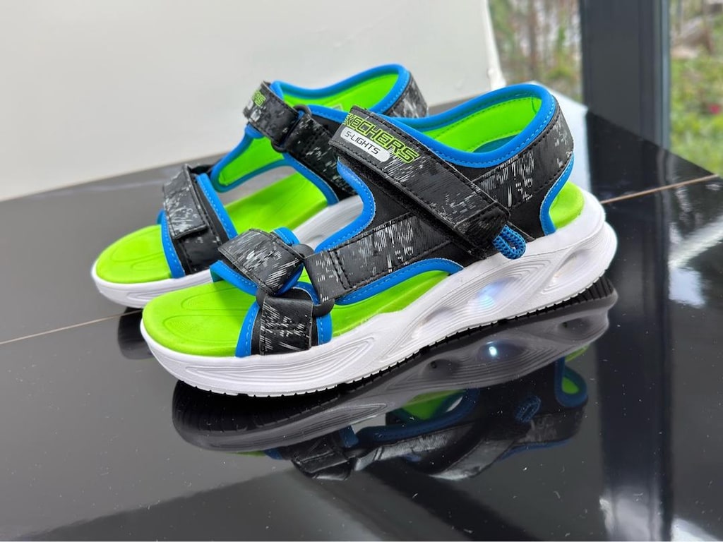 Orijinal SKECHERS SANDALET 33 numara