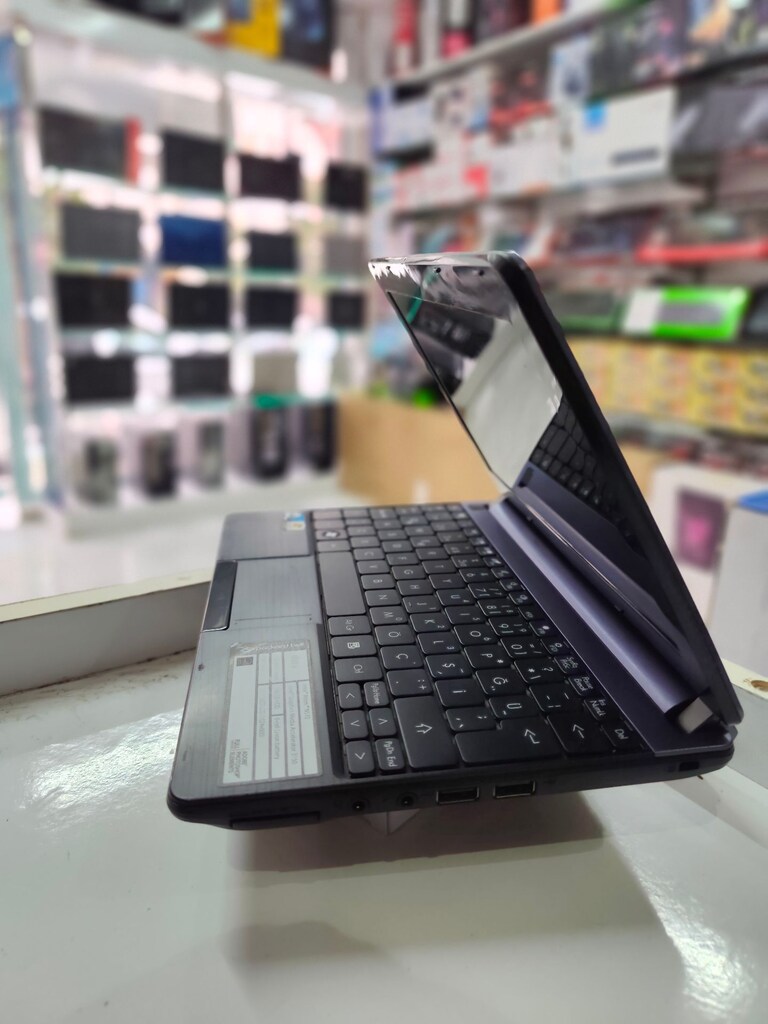 PACKARD BELL ZE8 11.6 İNTEL ATOM 2GB RAM 500GB HDD - 2
