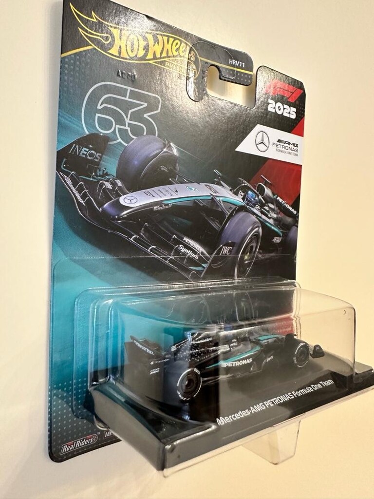 Hot wheels Premium Formula Mercedes AMG Petronas - 4