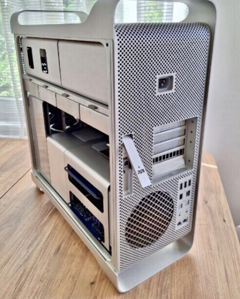 apple mac pro + nitro+ RX 570 + 16.gb rem + oyun eğlence okul iş - 2