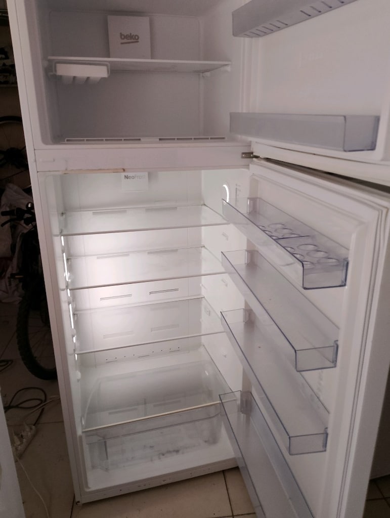 Beko nofros buzdolabı nakliye kurulum dağil sorunsuz - 4