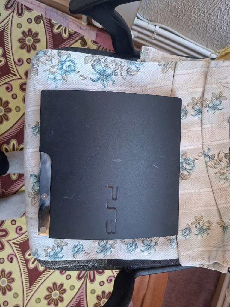PlayStation açıklamaya bakınız - 2