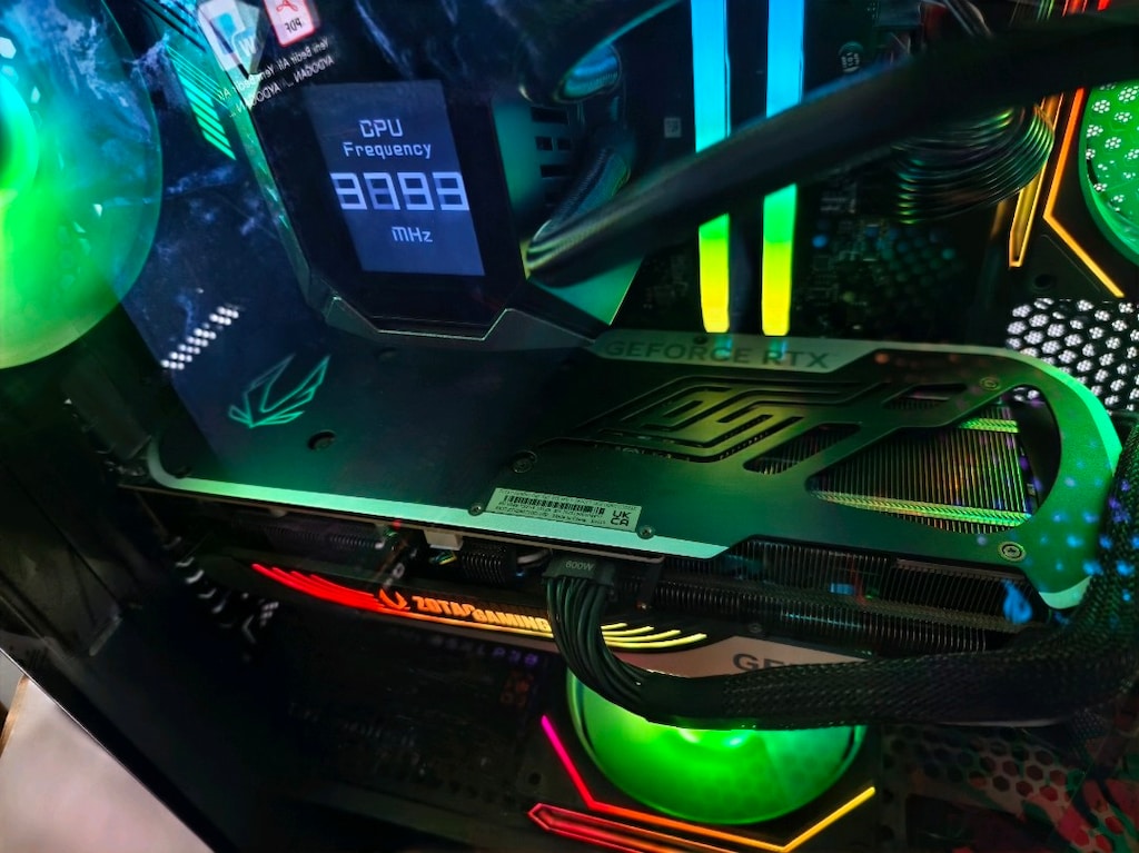 Zotac GeForce RTX 4070 Ti Trinity 12GB Temiz - 2