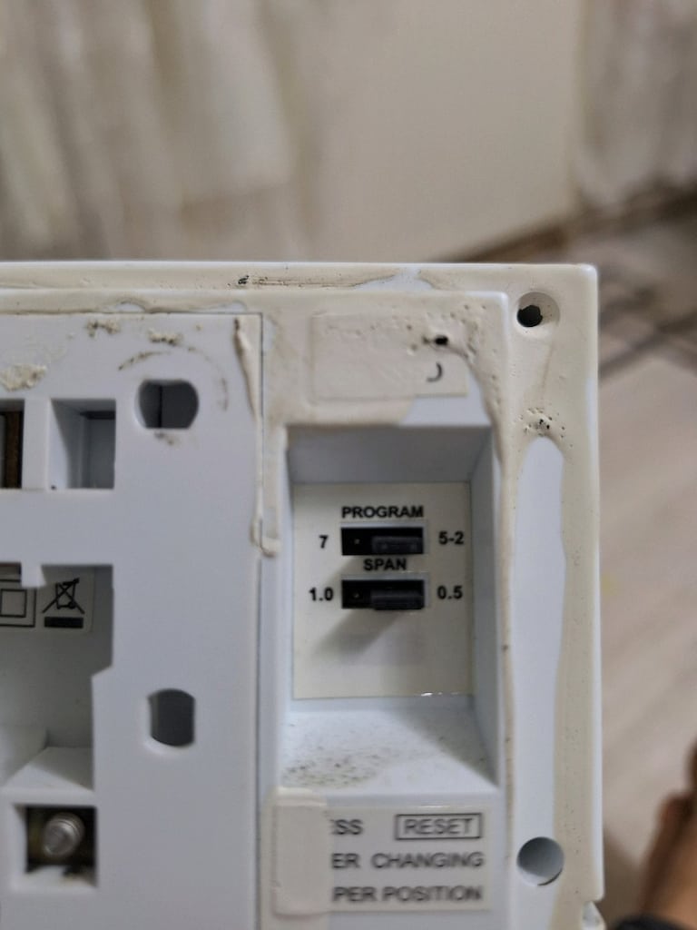 DEMIRDÖKUM KOMBI TERMOSTATI - 6