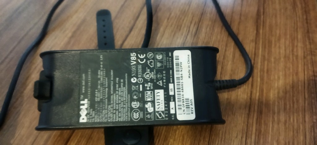 DELL laptop - 5
