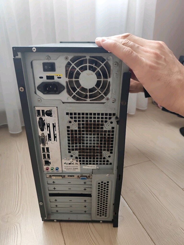 acil satılık Monitör ve Bilğisayar - 5