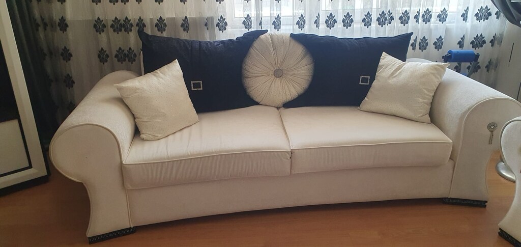 Komple Siyah Beyaz Salon Takımı +Gizli Bölmeli 10 KİŞİLİK Yemek Masası - 12
