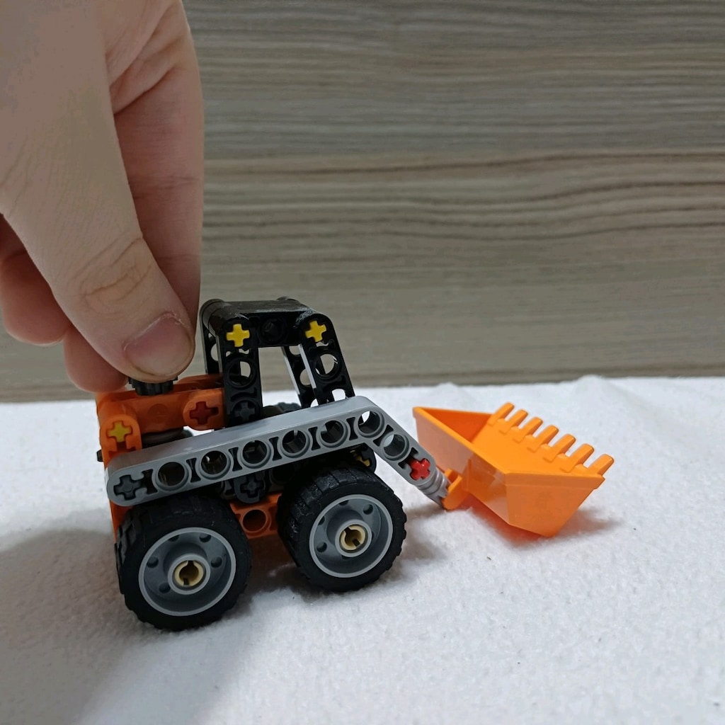 LEGO Technic 30710 Mini Kepçe / Yükleyici Seti (Orijinal & Kitapçıklı) - 4
