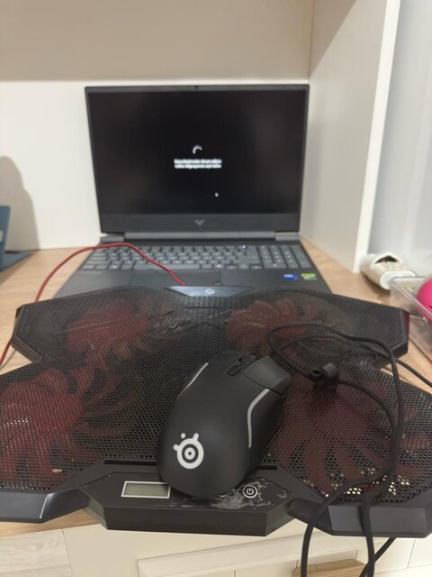 HP Victus Gaming Laptop 15 RTX5050 i5 13.nesil