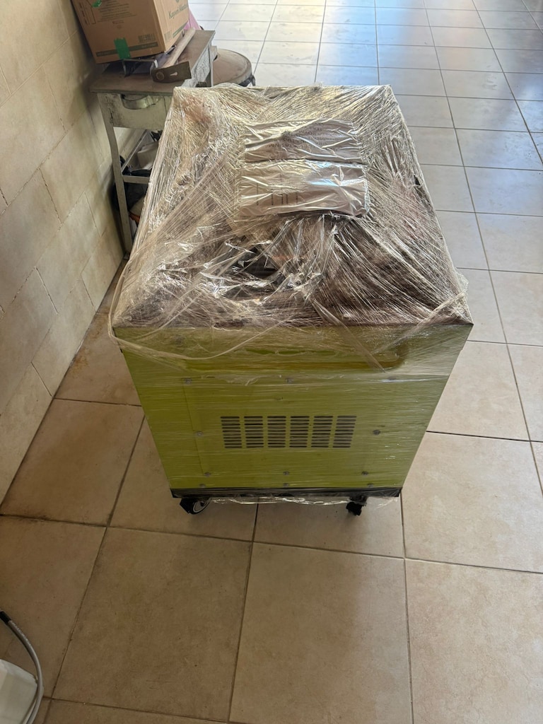 İHTİYAÇ FAZLASI SIFIRDAN FARKSIZ GENPOWER 12KW OTOMATİK KABİNLİ - 3