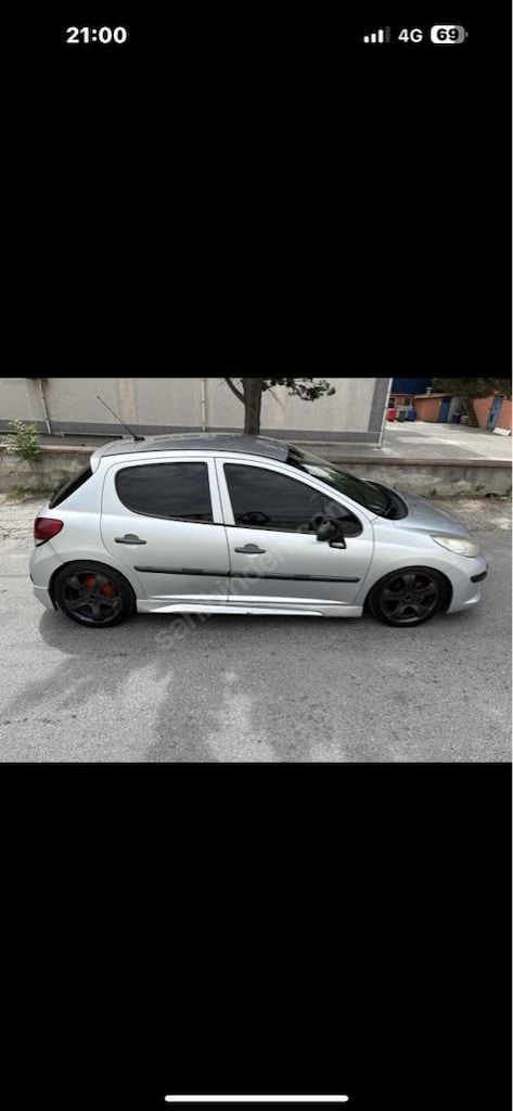 PEUGEOT 207 - 2