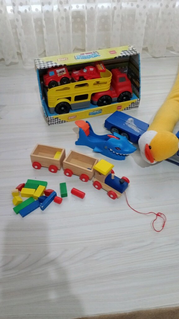 farklı oyuncaklar - 3
